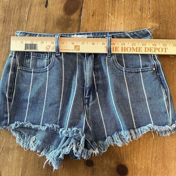Pacsun Denim Women's Striped Festival Shorts Mini Sz. 26, 90's Cutoff #A1159 - Picture 9 of 10
